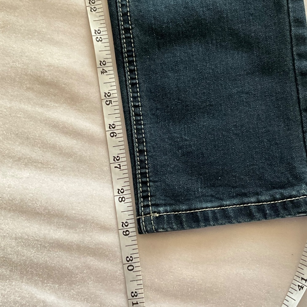 YMI Distressed Jeans size 9 - Picture 13 of 15